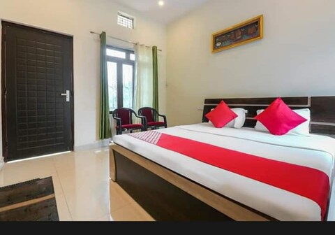 DEV DARSHAN HOTEL & RESTAURANT