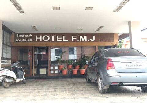 HOTEL FMJ OOTY