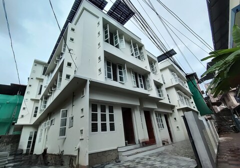 Sivasylam Homestay- 1km from Trivandrum Central Railway station