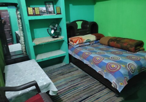 Bansi Narayan Rishi Homestay, Urgam