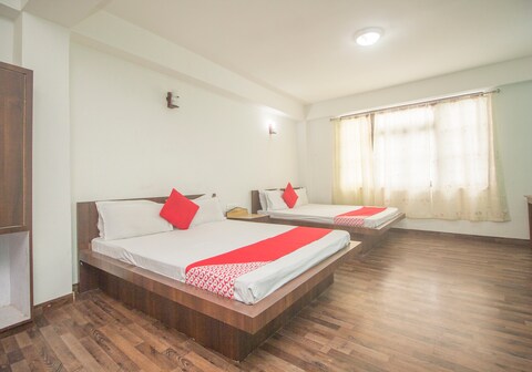 Hotel O Basar International