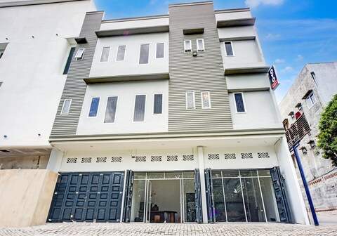 Collection O Almasarra Residence Near Ring Road Medan