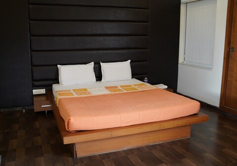 HANGING GARDEN HOMESTAY