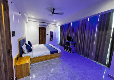 Hotel Dharam Banquet