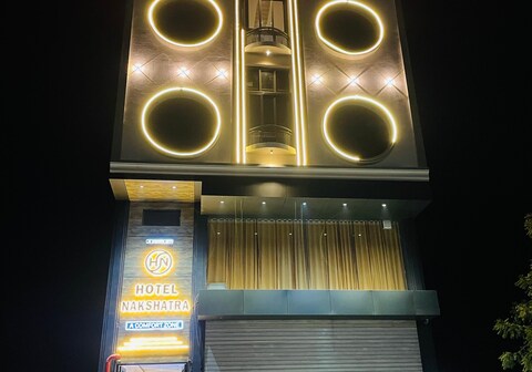 HOTEL NAKSHATRA