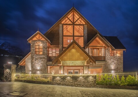 Echor Himalayan Sky Cabins Sethan Manali