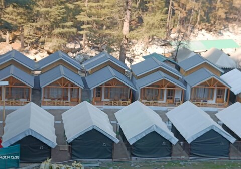 Step Inn Kasol Riverside