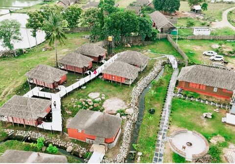 Golden Chariot Resort