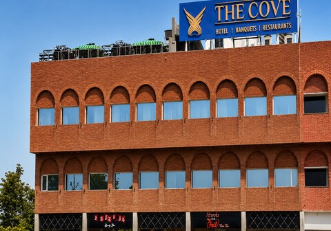 Hotel The Cove