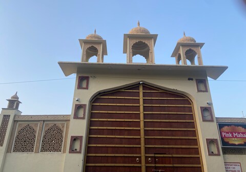 Pink Mahal Resort & Hotel