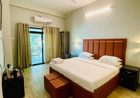 Aryan Marriage Garden