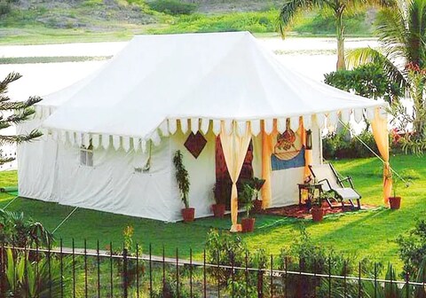 THE HIMALAYAN CAMPERS