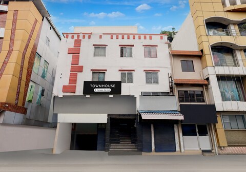 Super Collection O Chidambaram Stadium Formerly Hotel Admire Suit