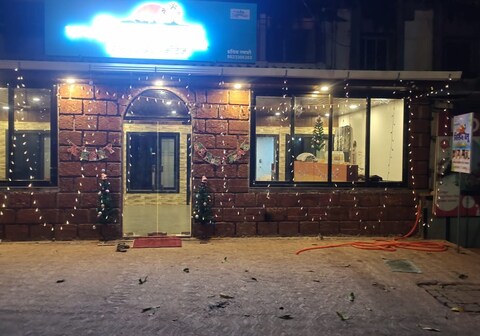 Sun Nisrag Blue Cottage Alibaug