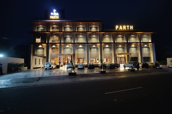 Hotel Parth