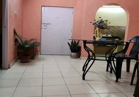 Full apartment Home stay at golf green near Lords