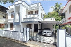 Moms Villa, Cochin Moms Villa, Cochin