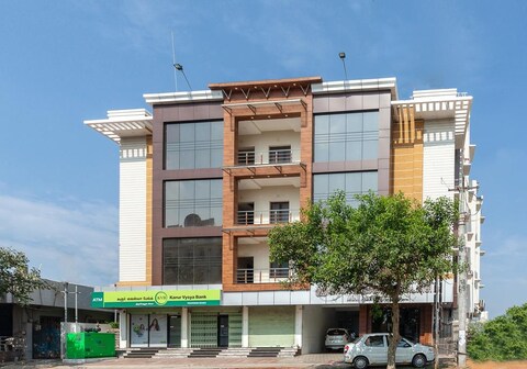 Shri Annamalai Residency