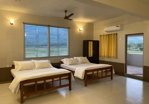 The Mount View Castle Hotels and Resorts