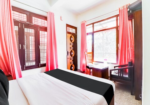 Hotel O Akansha The Lake View