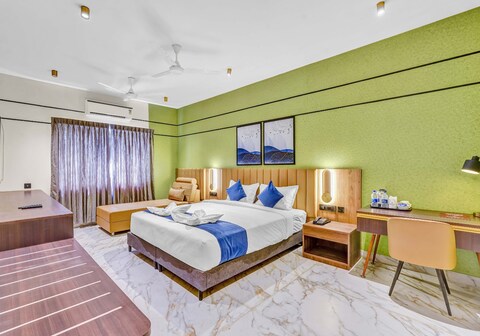 Blossoms Hotel