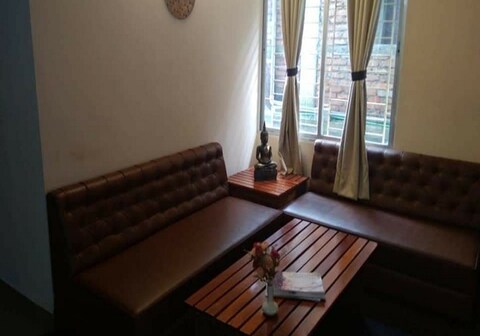 HOTEL SILVER CRESCENT