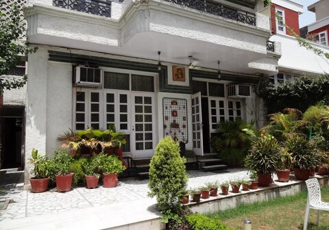 Rams Inn | Rooms in a Homestay