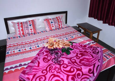 Hotel Rawat