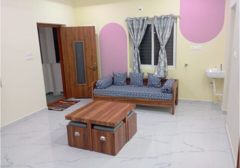 AJ Srinivasa HOME STAY