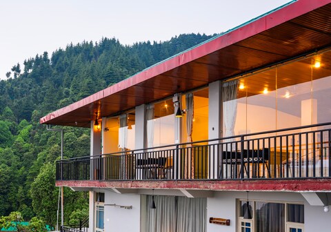 Liveaway Dharamkot (near McLeodganj) by Pack