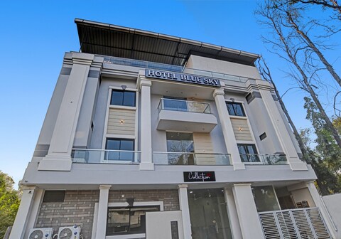 Hotel O Adiyogi Aura