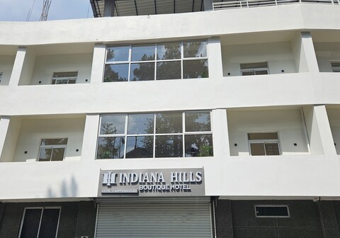 INDIANA HILLS