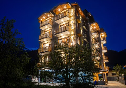 Sparklyn View Luxe