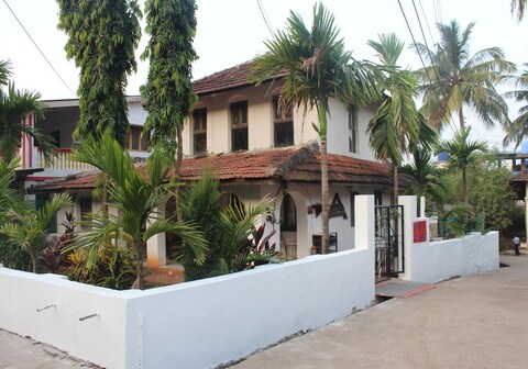 Sandhya Manohar Bungalow