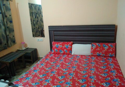 Jayantri Guest House