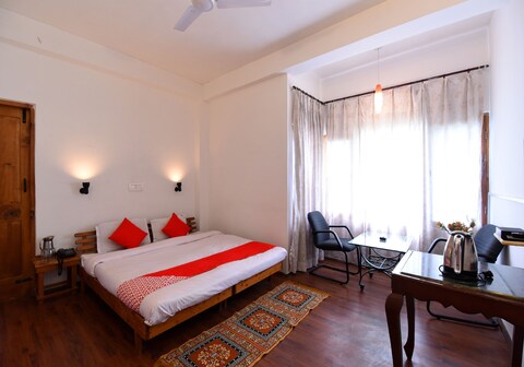 Hotel O Manali Meadows Home Stay