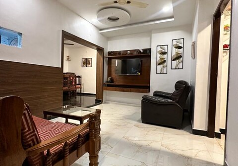 IZI Transit Stay 19B