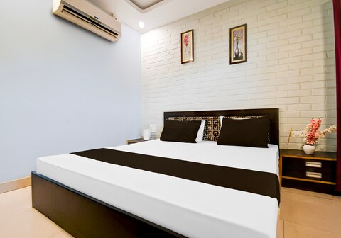 Super Hotel O Dariyapur Near Railway Crossing