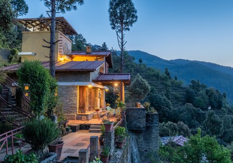 2 BHK Cottage |Flame of the Forest Valley by Roamhome