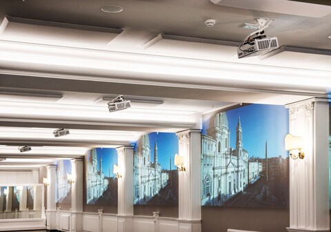 Radisson Blu GHR Hotel, Rome