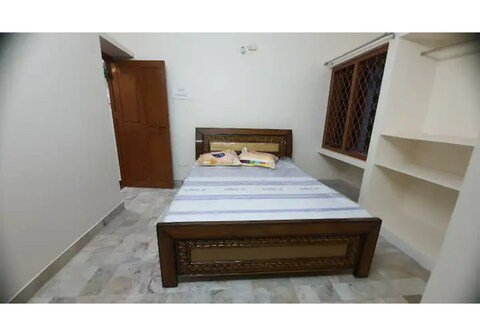 Fully furnished 1st floor near beach NH16