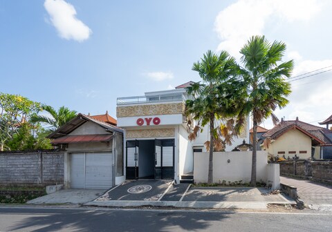 OYO 672 Bali Radiance Canggu Indonesia