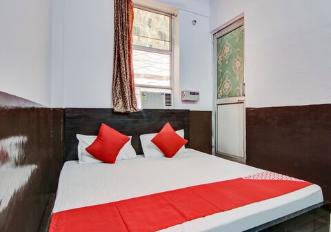 Hotel O Golden Inn