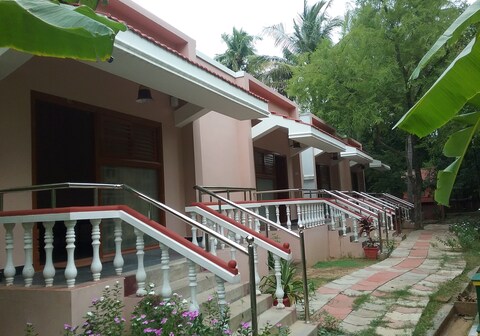 Hotel Sadhabishegam- Ramalinga Vilas Manakudi