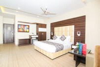 OYO 13482 Hotel Moments, Lucknow OYO 13482 Hotel Moments, Lucknow
