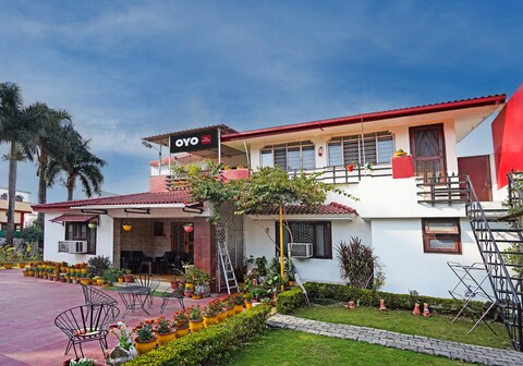 Hotel O Cozy Homestay