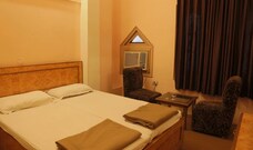 Gama Palace Hotel, Jaipur Gama Palace Hotel, Jaipur