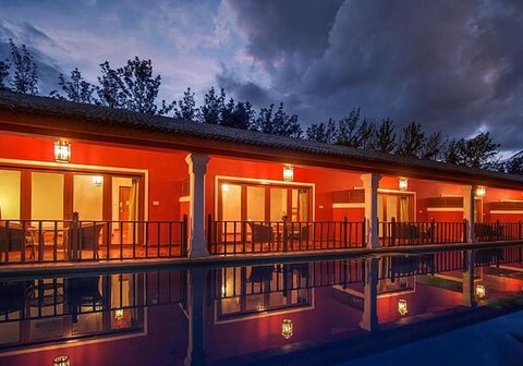 Lagoon Bay-Leonia Holistic Destination