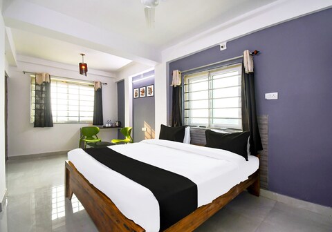 Hotel O Kalyani Golden Key