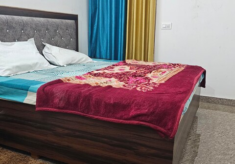 Raghav Parn Kuti Ayodhya